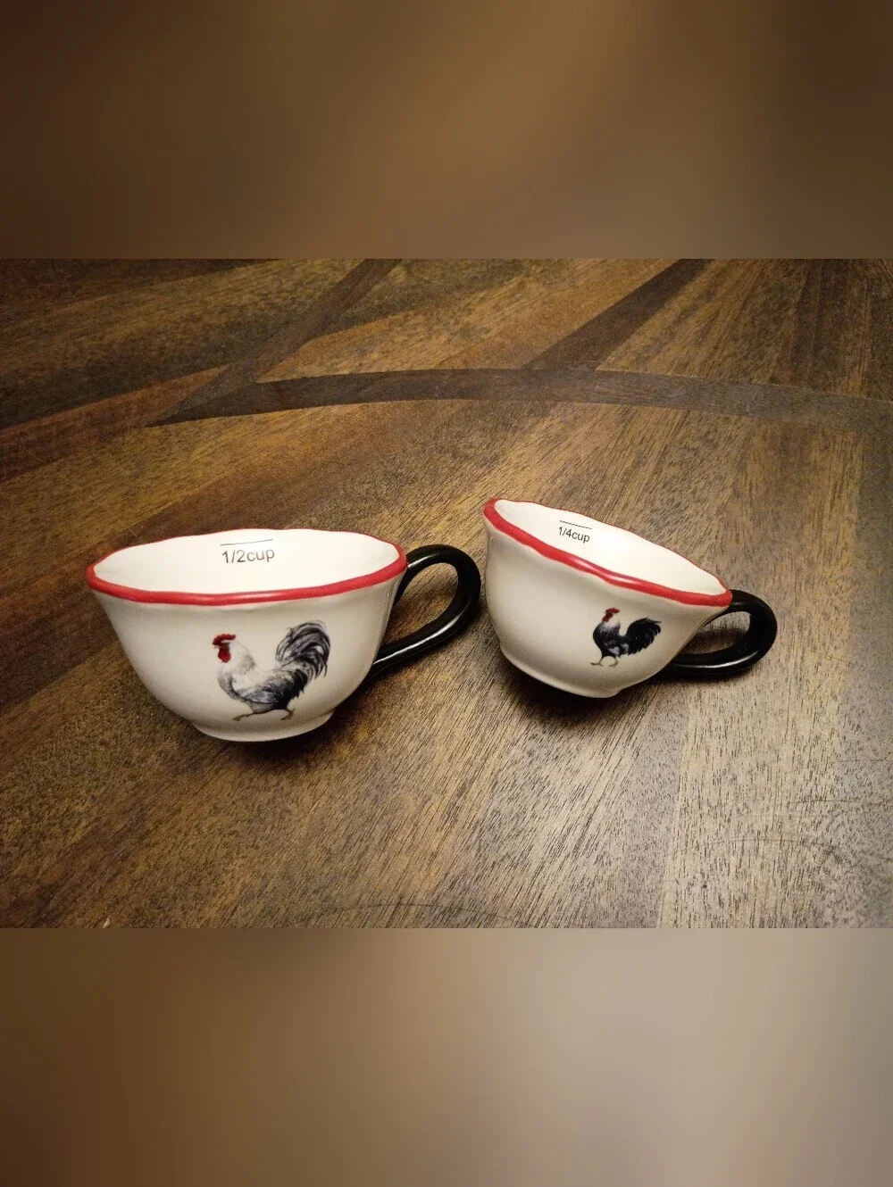 Cracker Barrel Rooster Ceramic Measuring Cup Set Farmhouse Kitchen 1/2 & 1/4 Cup